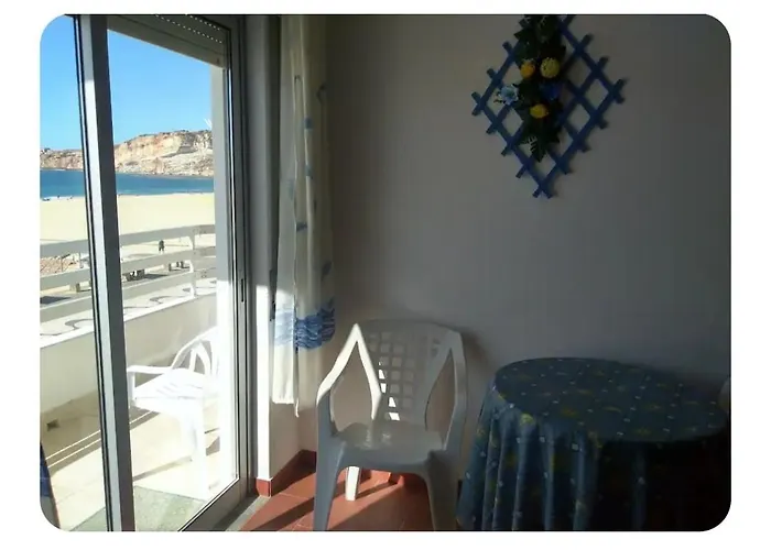 Apartamento A Frente Do Mar Com Vista
