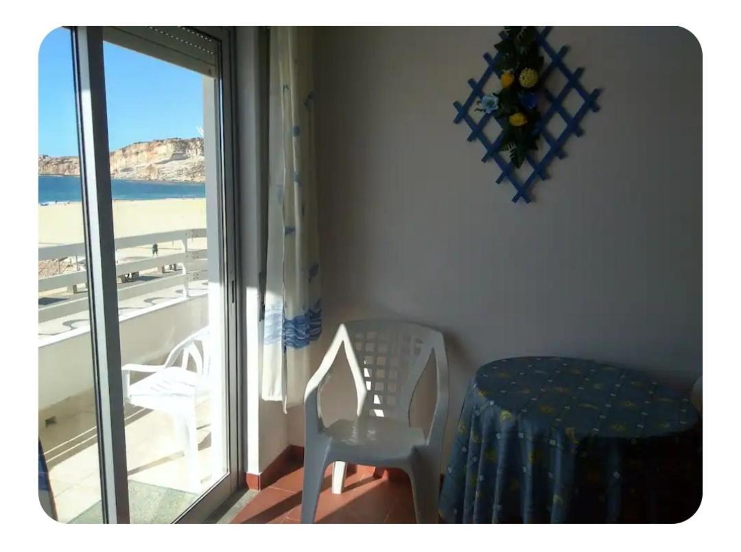Apartment A Frente Do Mar Com Vista